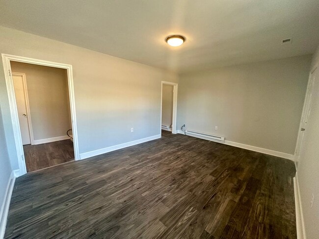 716 Miller Rd in Sumter, SC - Building Photo - Building Photo