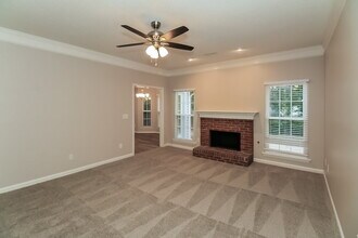 184 Pine Branch Dr in Stockbridge, GA - Building Photo - Building Photo