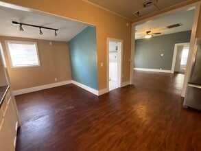 2115 Byers Ave in Joplin, MO - Building Photo - Building Photo