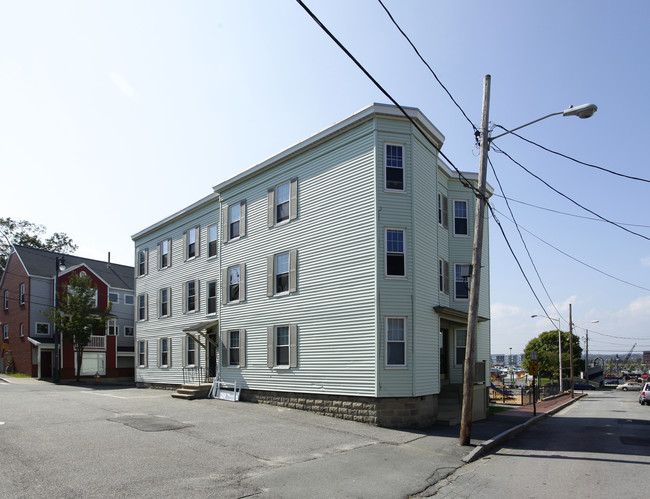 52 Myrtle St in Portland, ME - Building Photo - Building Photo