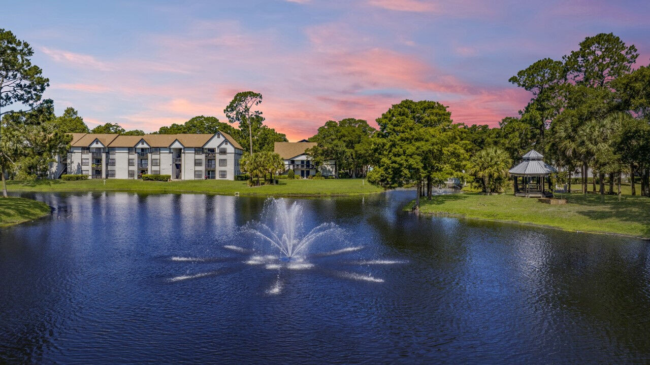 Coastal Bay in Jacksonville, FL - Foto de edificio