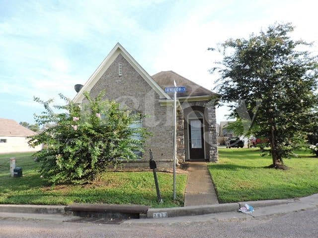 7923 Bay Meadow Cir S in Memphis, TN - Building Photo