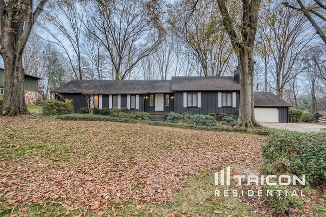 property at 3717 Smokerise Hill Dr
