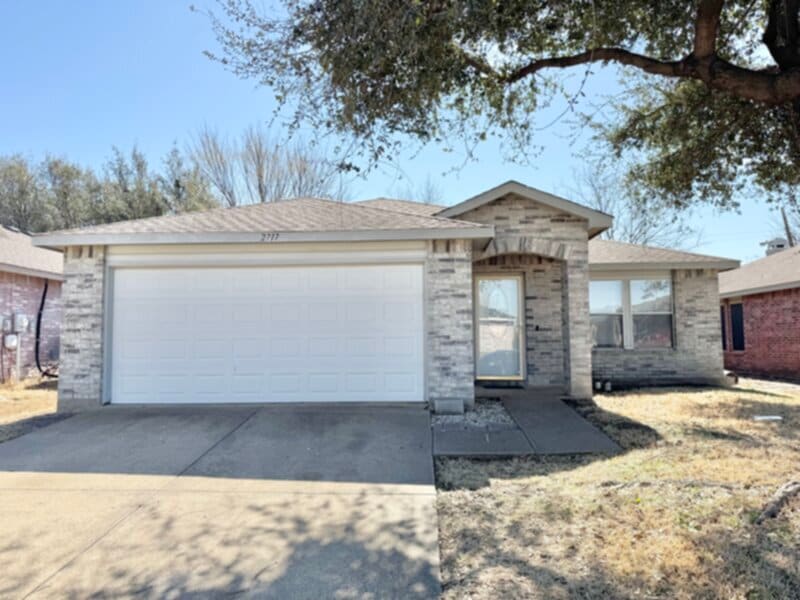 2717 Meadowlark Dr in Mesquite, TX - Building Photo