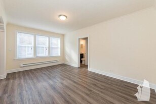 2936 W Palmer St in Chicago, IL - Building Photo