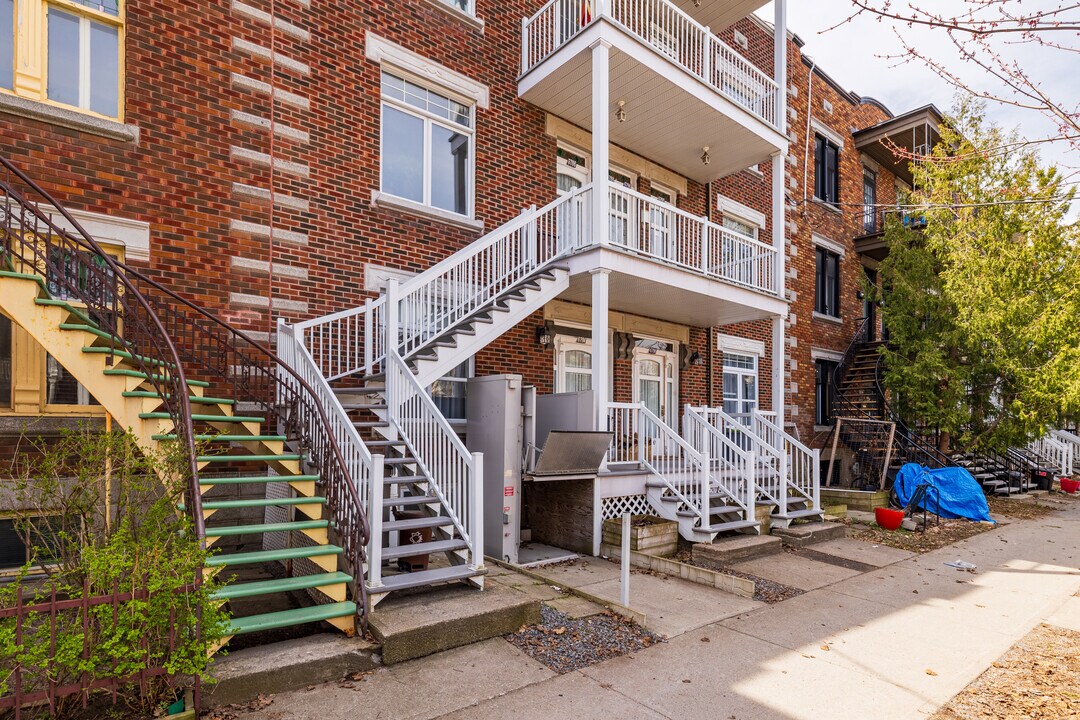 6786-6796 Fabre St in Montréal, QC - Building Photo