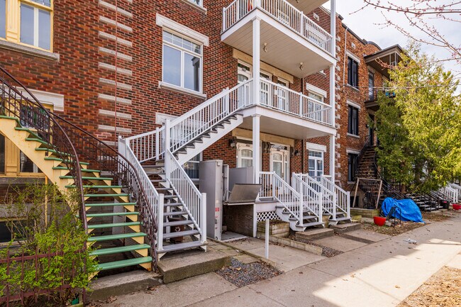 6786-6796 Fabre St