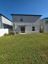 3719 Daisy Bloom Pl in Tampa, FL - Building Photo - Building Photo