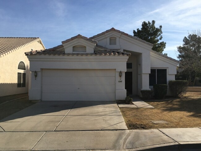property at 1247 N Palmsprings Dr