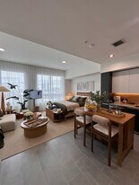 450 NW 20th St, Unit S6 in Miami, FL - Building Photo