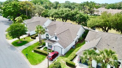 9200 Turnberry Ct in New Port Richey, FL - Building Photo - Building Photo