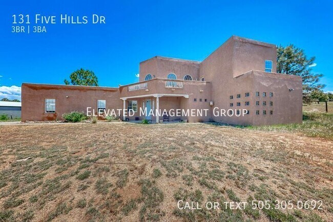 131 Five Hls Dr in Tijeras, NM - Building Photo - Building Photo