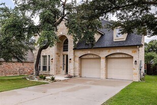 5517 Fort Benton Dr in Austin, TX - Building Photo