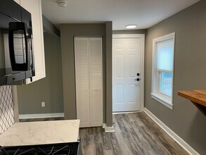 132 Main St in Phoenixville, PA - Building Photo - Building Photo