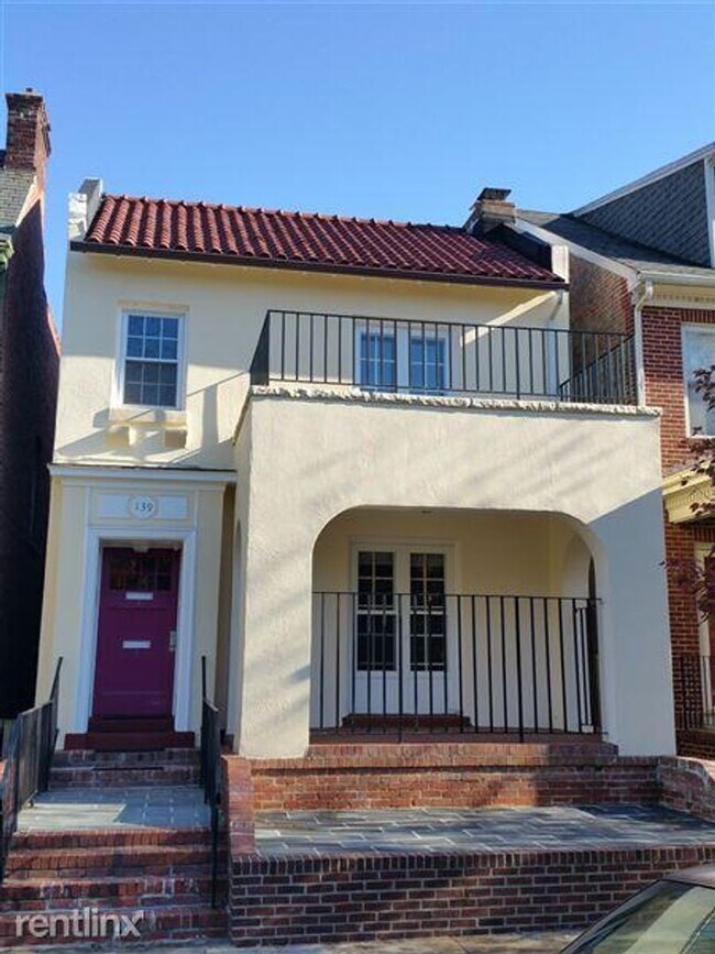 property at 139 S Colonial Ave