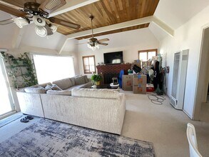 4027-4029 Ocean Dr in Oxnard, CA - Building Photo - Building Photo