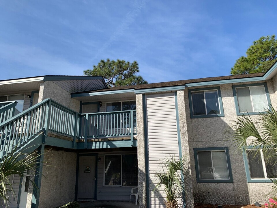 910 Brett Dr in Hinesville, GA - Building Photo