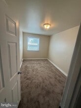 1336 E Upsal St in Philadelphia, PA - Building Photo - Building Photo
