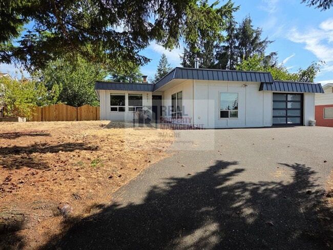 property at 8531 Quinault Dr NE