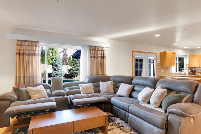 7415 204th St SW, Unit SI ID1054332P in Lynnwood, WA - Building Photo - Building Photo