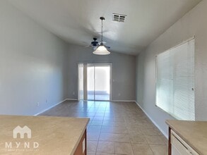 1424 W Central Ave in Coolidge, AZ - Building Photo - Building Photo