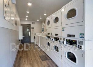 1015 Griffin Rd in Lakeland, FL - Building Photo - Building Photo