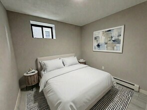 48 Harvard Ave, Unit B1 in Brookline, MA - Building Photo - Building Photo