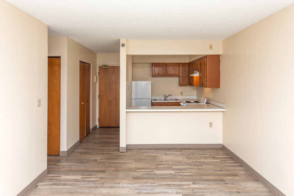 Chardon Court Apartments in New Hope, MN