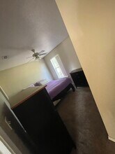 867 S Brett St, Unit 867 in Crestview, FL - Foto de edificio - Building Photo
