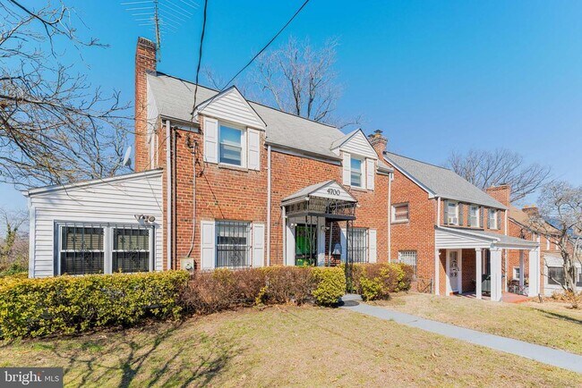 4700 Southern Ave SE in Washington, DC - Building Photo - Building Photo