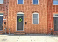 1624 Light St in Baltimore, MD - Foto de edificio - Building Photo