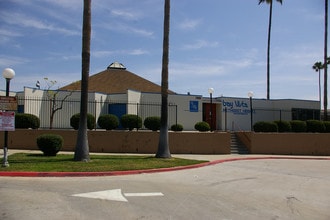 SeaBreeze in San Diego, CA - Building Photo - Building Photo