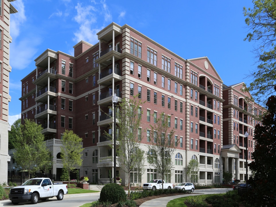 Camden Paces in Atlanta, GA - Building Photo