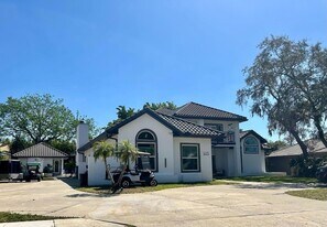 9215 Cypress Cove Dr, Unit 1 in Orlando, FL - Building Photo