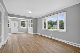 21 Herring Dr in Fishkill, NY - Building Photo - Building Photo
