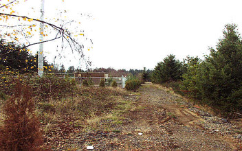 Excalibur Village in Oregon City, OR - Building Photo - Building Photo