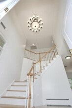 6 Margo Ct in Airmont, NY - Building Photo - Building Photo