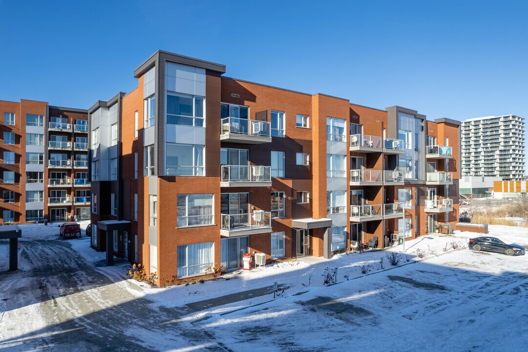 1260 Lucille-Teasdale Boul in Terrebonne, QC - Building Photo