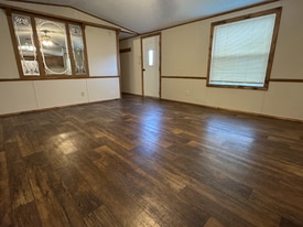 4664 US-30 in Kearney, NE - Building Photo