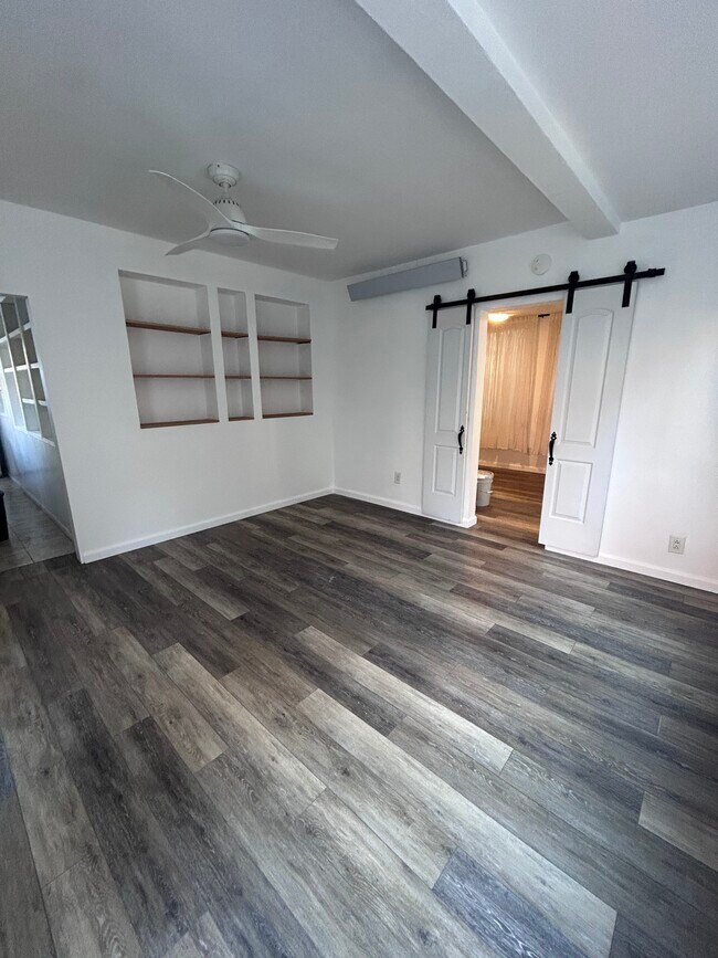 603 Crest Dr in Manhattan Beach, CA - Foto de edificio - Building Photo
