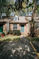 2333 Parrot Ln in Tallahassee, FL - Building Photo