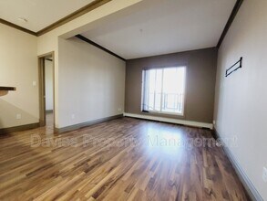 304 Ambleside Link SW in Edmonton, AB - Building Photo - Building Photo