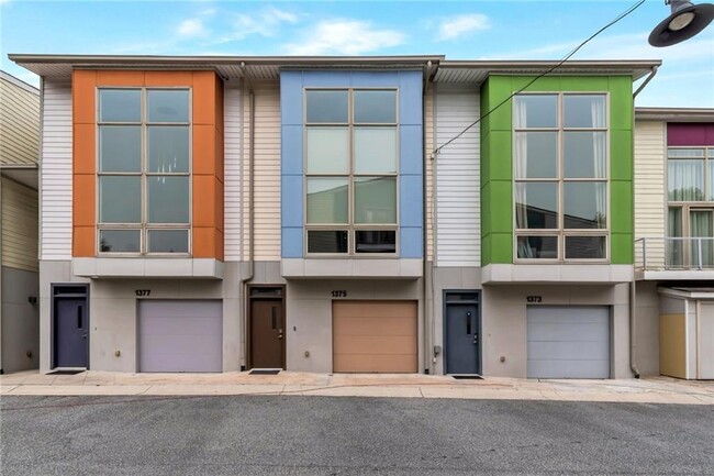 property at 1375 Rietveld Row NW