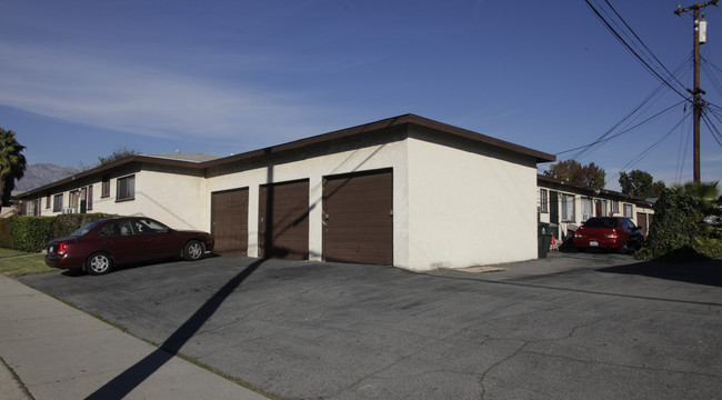 1019-1029 W F St in Ontario, CA - Building Photo - Building Photo