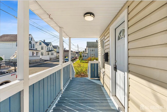 29 Levinson Ave in South River, NJ - Foto de edificio - Building Photo
