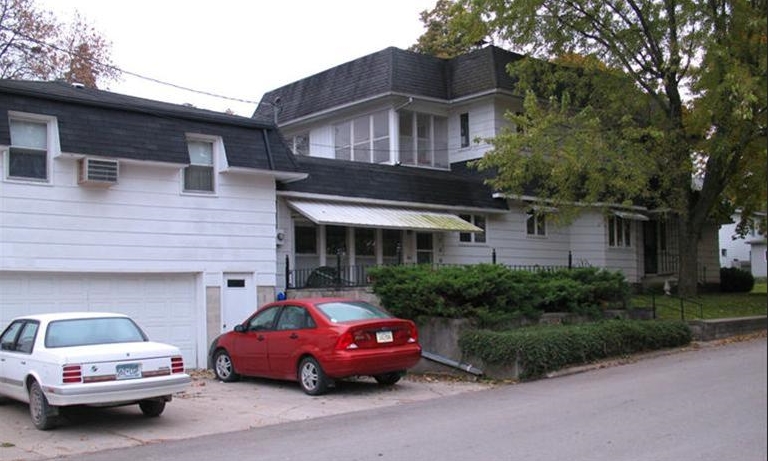 720 Funk St in Webster City, IA - Building Photo