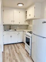 138 Lincoln St in Santa Rosa, CA - Foto de edificio - Building Photo