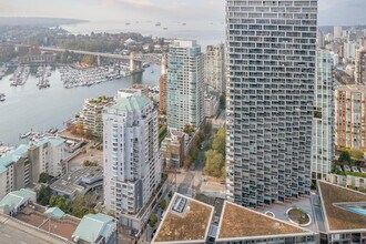 888 Beaches in Vancouver, BC - Building Photo - Building Photo