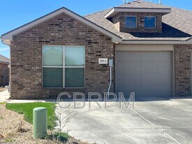 2123 N Texas Ave in Lubbock, TX - Building Photo