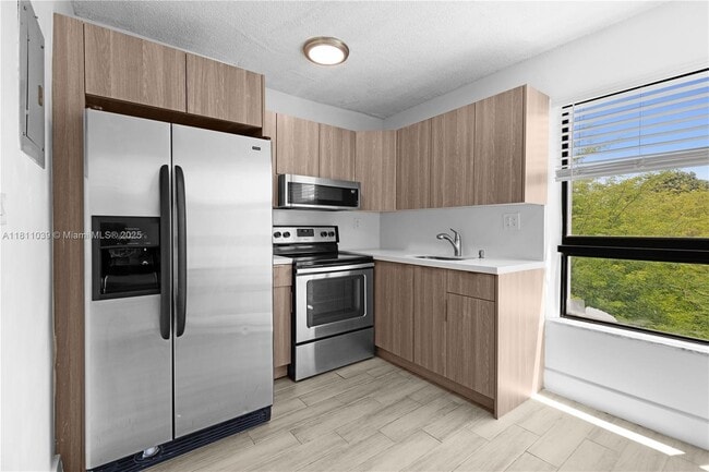 property at 810 Salzedo St